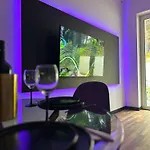 Luksusowy Joker 2 דירה שצ'קלארסקה פוראובה